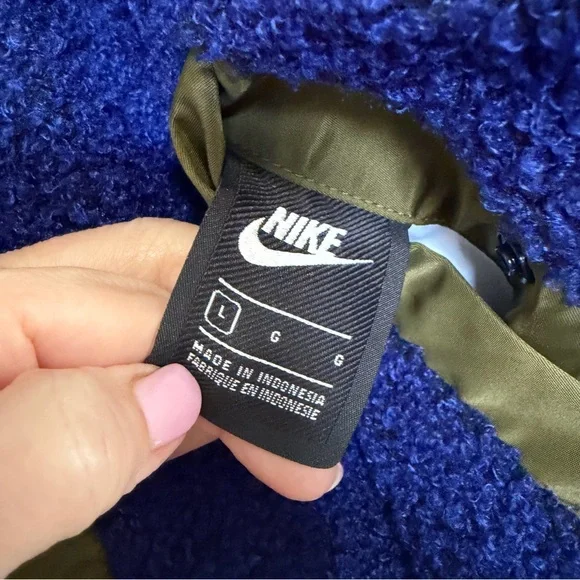 NIKE Sportswear NSW Green Blue Sherpa Reversible Hooded Jacket, Size Large, NWT